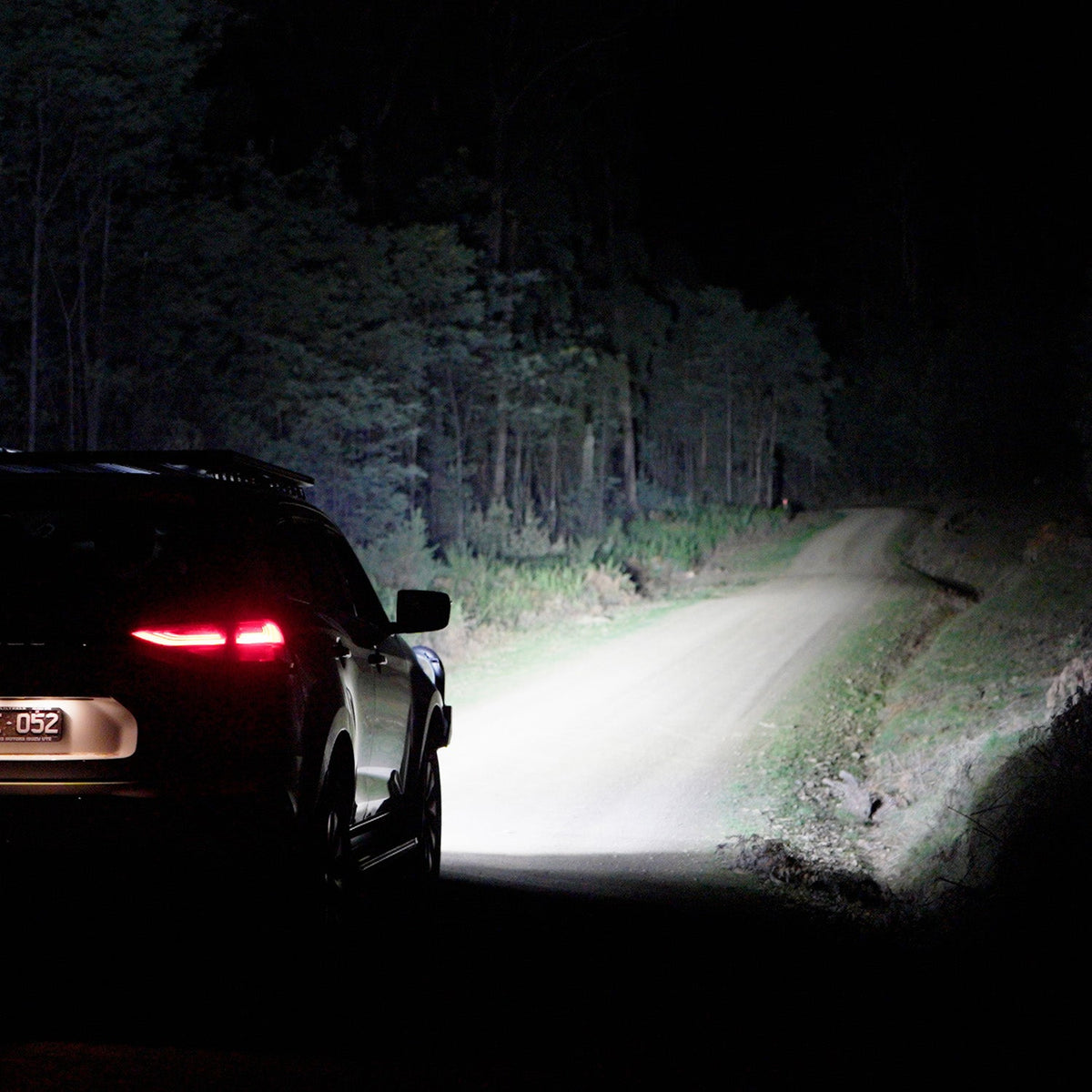 Explora 20" Light Bar Single Row With Dual-Color DRL – lifestyle (Vision X Lighting EX-LB18S) – photo 33